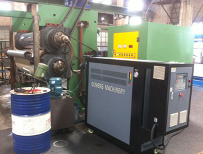 軋光機(jī)加熱模溫機(jī)——應(yīng)用案例 軋光機(jī)加熱模溫機(jī)——應(yīng)用案例