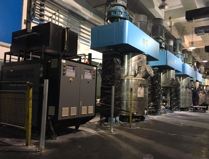 攪拌釜加熱冷卻設(shè)備——應(yīng)用案例 攪拌釜加熱冷卻設(shè)備——應(yīng)用案例