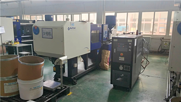 注塑模具怎么通過油溫機(jī)加熱？