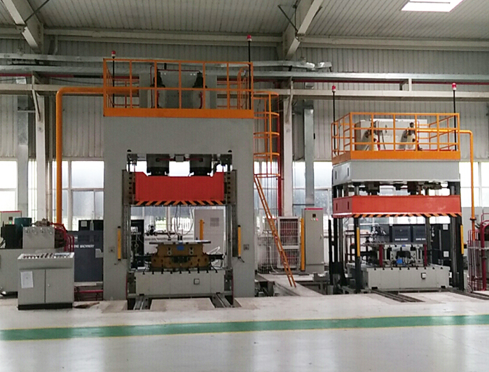 碳纖維復(fù)合材料車輪熱壓成型模溫機(jī)——應(yīng)用案例 碳纖維復(fù)合材料車輪熱壓成型模溫機(jī)——應(yīng)用案例