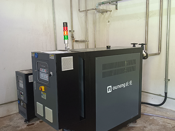 電氣產(chǎn)品電磁配件75KW捏合機(jī)模溫機(jī)——應(yīng)用案例 電氣產(chǎn)品電磁配件75KW捏合機(jī)模溫機(jī)——應(yīng)用案例