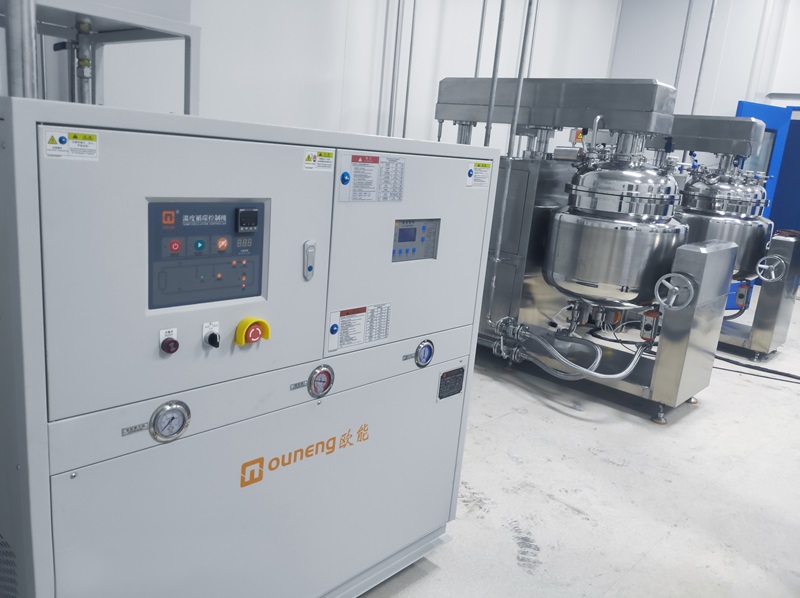 工業(yè)冷熱一體機(jī)的常見五大故障