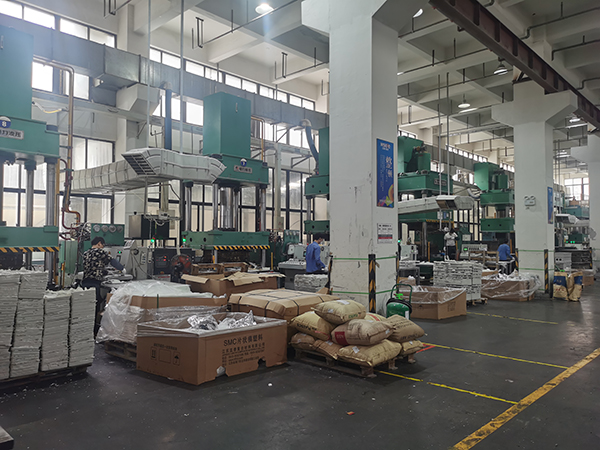 熱壓機(jī)加熱模溫機(jī)