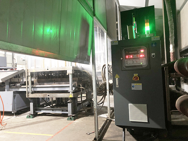 花炮筒生產(chǎn)壓機(jī)模具控溫模壓機(jī)模溫機(jī)——應(yīng)用案例 花炮筒生產(chǎn)壓機(jī)模具控溫模壓機(jī)模溫機(jī)——應(yīng)用案例